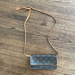 Louis Vuitton small crossbody/clutch